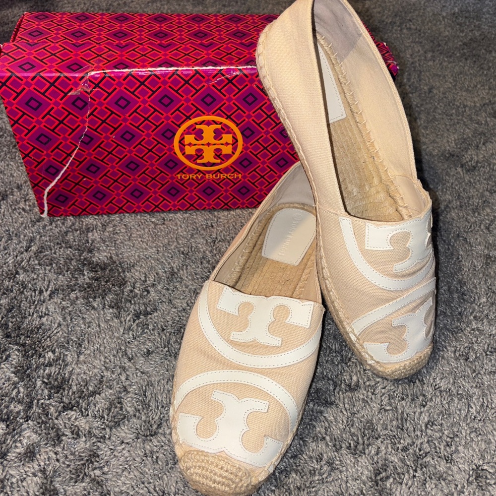 Tory Burch Cream Espadrilles